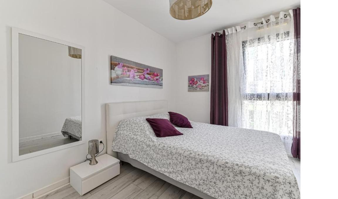 Cosy Stay Сен-Жермен-ан-Ле Экстерьер фото